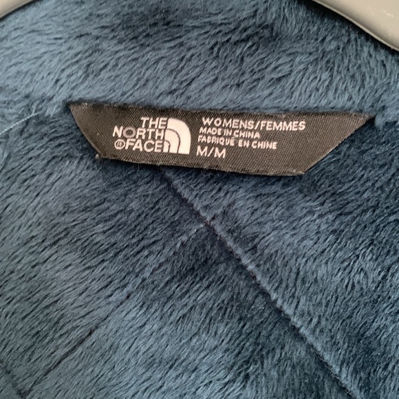 North Face teal jacket So soft & cozy - Picture 2 of 6